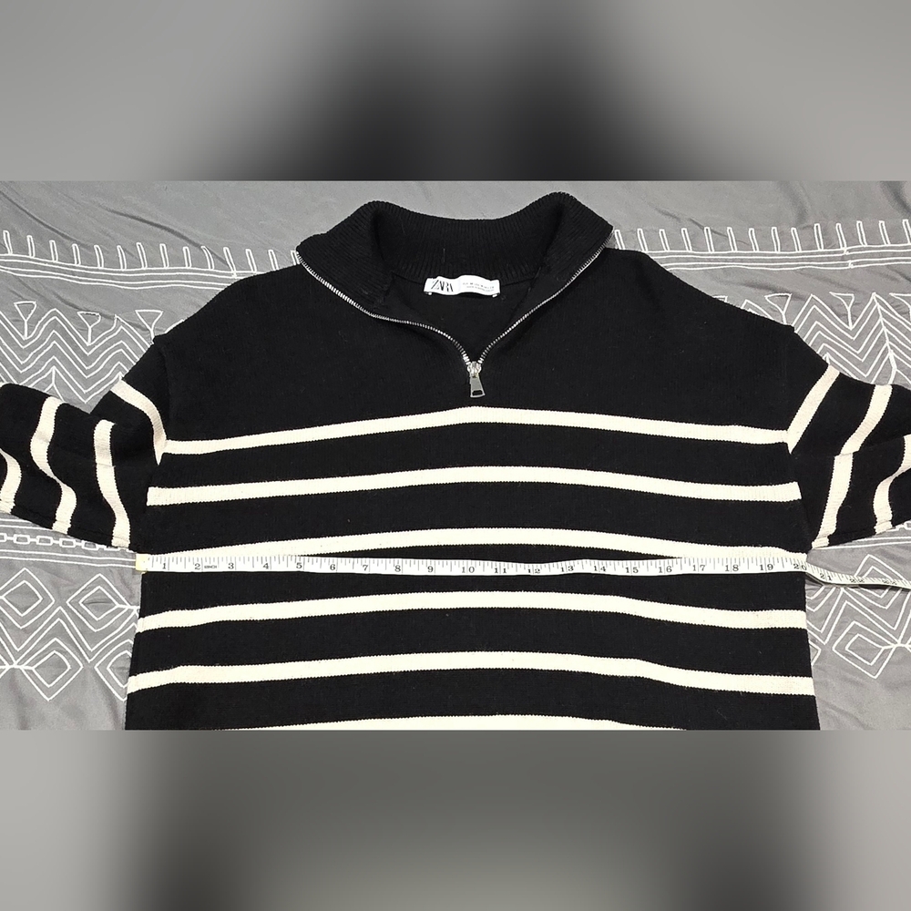 Zara Quarter Zip Striped Sweater Size Medium - Picture 4 of 5